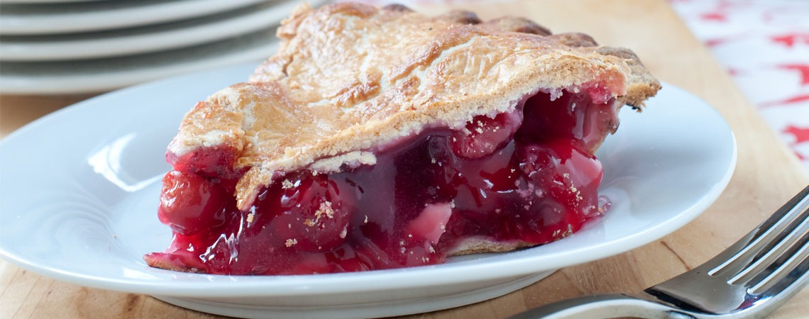 Homemade Cherry Pie in CT | Lyman Orchards