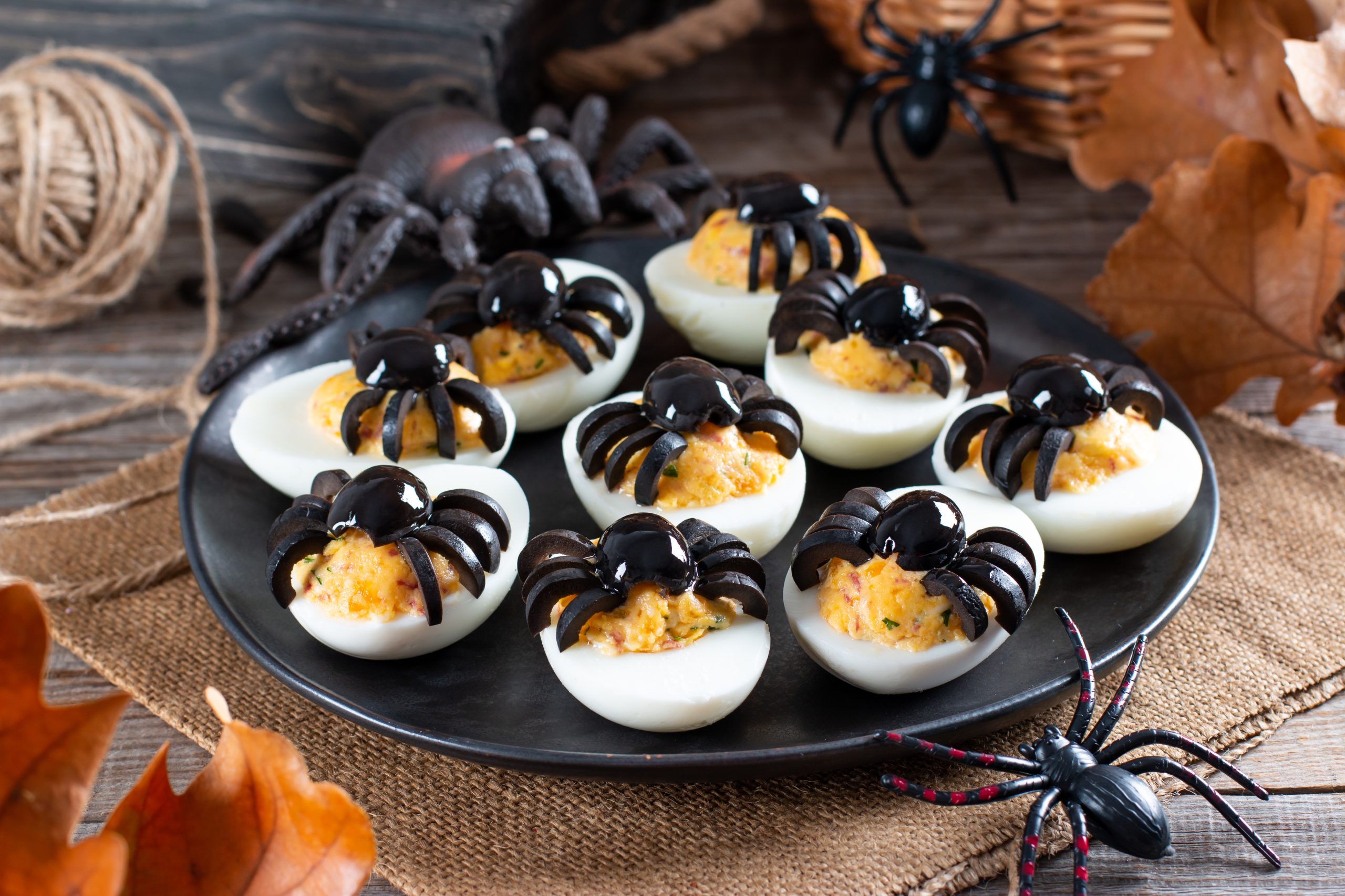 halloween-spooky-spider-deviled-eggs-lyman-orchards